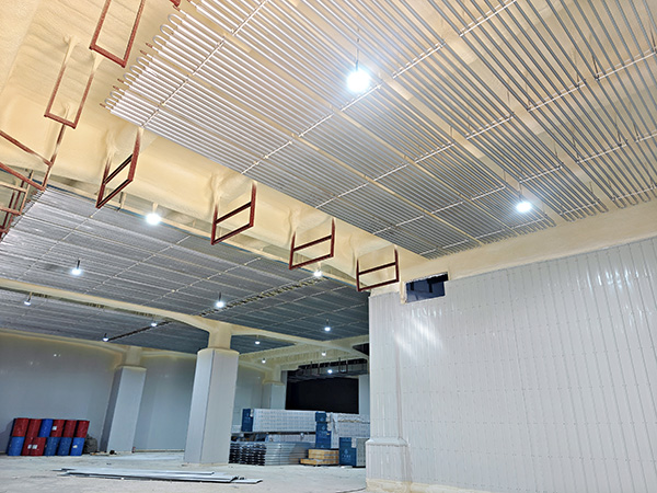 大型鲍鱼基地冷库施工