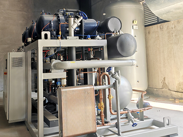 大型鲍鱼基地冷库施工